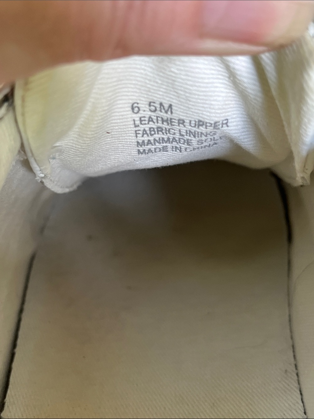 Gianni Bini "Day Dreamin" Rainbow White Leather Sneaker in White Sz 6 1/2 - Picture 9 of 9
